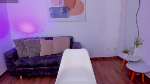 Amanda  online show from 19, 10, 2025