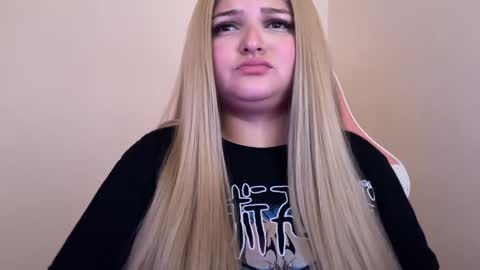 Amandha online show from 1, 2, 2025