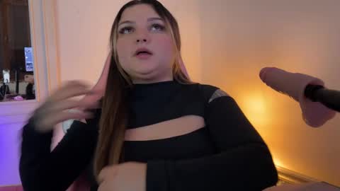 Amandha online show from 8, 11, 2025