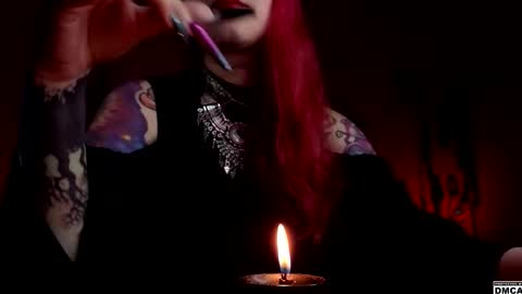 Goddess Amanita online show from 17, 12, 2025