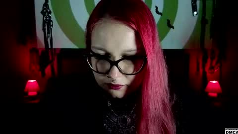 Goddess Amanita online show from 15, 4, 2026