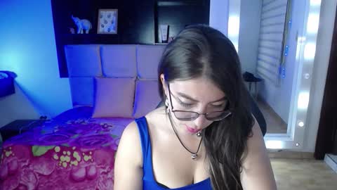 Snapshot of amara_sexy_ chatting on 9, 3, 2026 amara_sexy_ online show from 9, 3, 2026