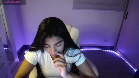 amara_silk online show from 24, 4, 2026