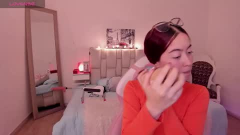 amaraa_couper1 online show from 18, 2, 2026