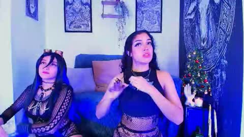 Snapshot of amaracooper2 chatting on 1, 12, 2025 amaracooper2 online show from 1, 12, 2025