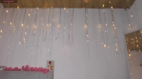 AmaraMoon  online show from 13, 9, 2025