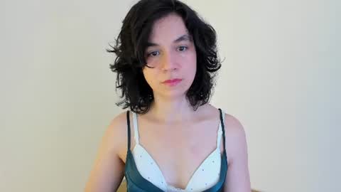 Snapshot of amaranthaajames chatting on 17, 7, 2026 Amarantha online show from 17, 7, 2026