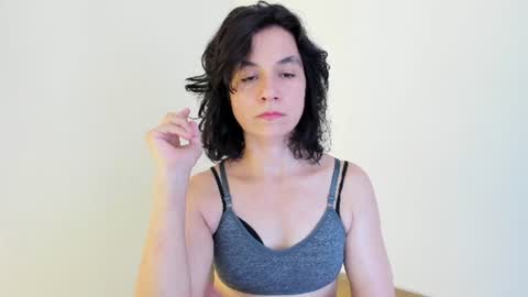 Snapshot of amaranthaajames chatting on 18, 7, 2026 Amarantha online show from 18, 7, 2026