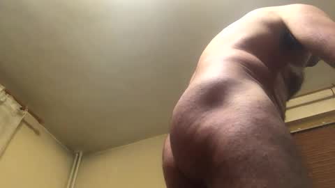 Snapshot of amaranther chatting on 1, 10, 2025 Amaranther online show from 1, 10, 2025