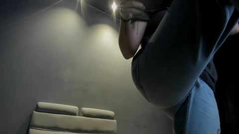 Emily online show from 18, 1, 2025