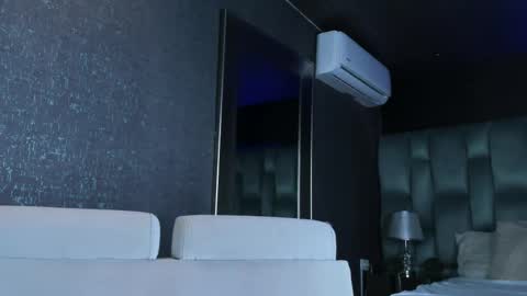 Emily online show from 27, 4, 2026