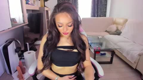 amateur_fitbabex online show from 9, 3, 2025