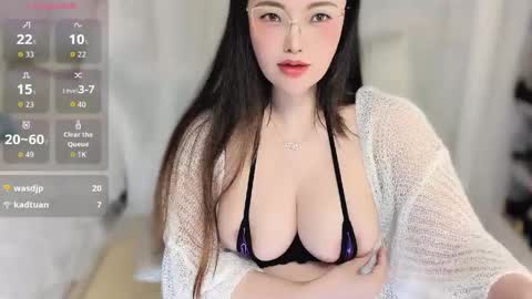 yooo online show from 25, 4, 2026