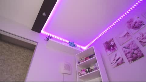 amazing_agness online show from 14, 1, 2025