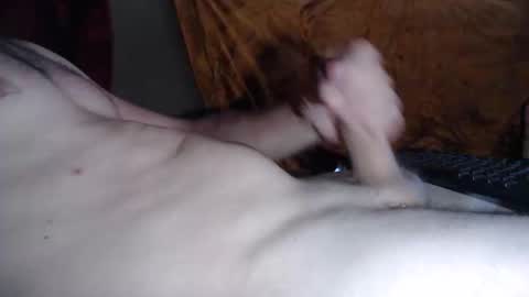 amazingcuteboy845 online show from 5, 6, 2026