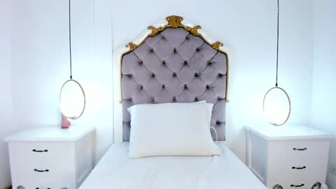 Snapshot of ambar_adamss chatting on 11, 2, 2025 Sara online show from 11, 2, 2025