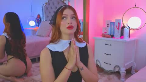 Snapshot of ambar_adamss chatting on 31, 10, 2025 Sara online show from 31, 10, 2025