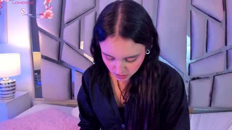   online show from 22, 1, 2025