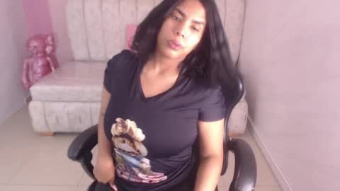 Ambar online show from 18, 4, 2026