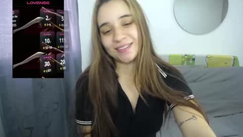 Snapshot of ambar_lynn chatting on 2, 10, 2025 mbar online show from 2, 10, 2025