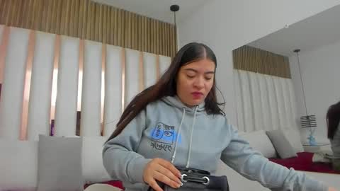 AmbarGills online show from 22, 12, 2025