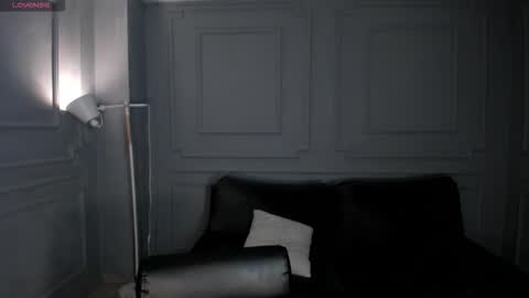 Ambar  online show from 22, 3, 2026