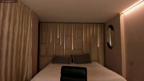 Ambar  online show from 18, 4, 2026