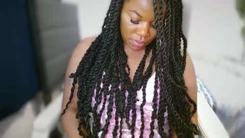 Amoya online show from 18, 4, 2026