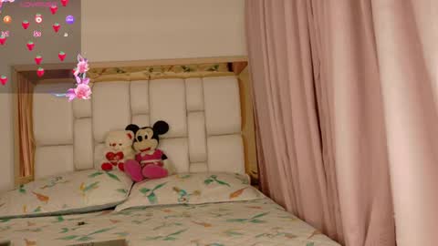   online show from 24, 4, 2026