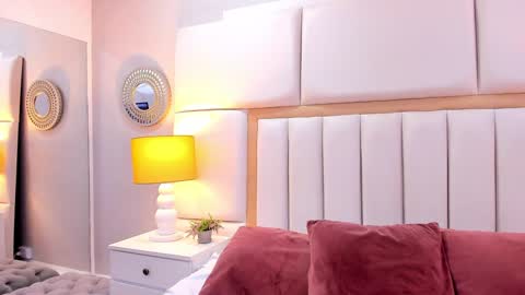 AmbarSantany  online show from 2, 2, 2025