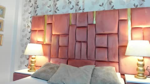 AmbarSantany  online show from 23, 2, 2026