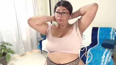 Snapshot of ambarsofhia chatting on 22, 1, 2025 Amber Sofhia online show from 22, 1, 2025