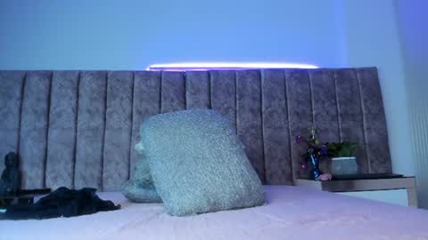  Amber  online show from 10, 6, 2026