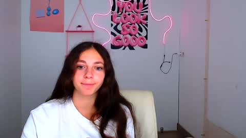 Snapshot of amber__r chatting on 4, 8, 2026 Amber online show from 4, 8, 2026