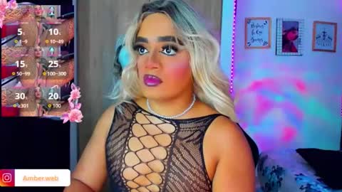 Amber sofia  pitter online show from 16, 5, 2026