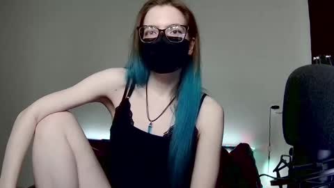 Amber non-nude model online show from 24, 12, 2024