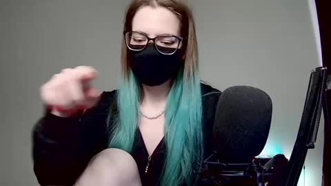 Amber non-nude model online show from 15, 2, 2025