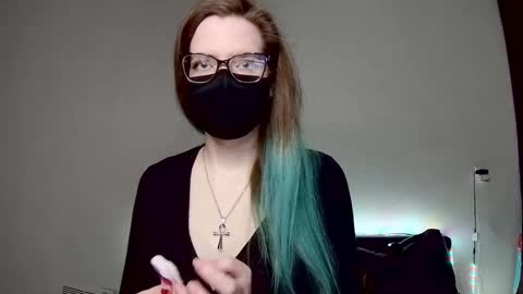 Amber non-nude model online show from 2, 3, 2025
