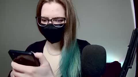 Amber non-nude model online show from 7, 3, 2025