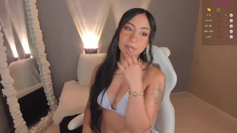 amber_curly online show from 9, 12, 2024