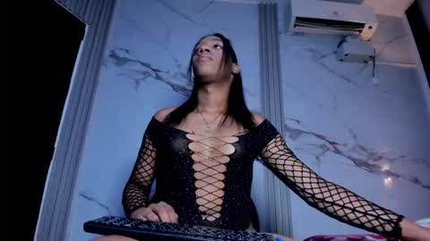 Amber online show from 8, 3, 2026