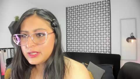 Amber online show from 28, 4, 2026