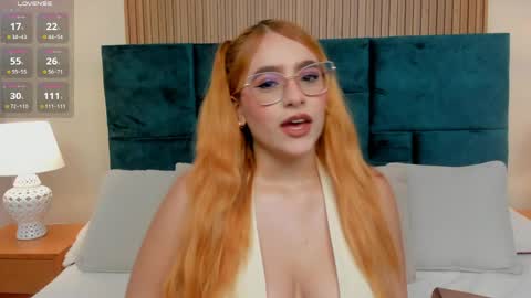 Snapshot of amber_kiss_ chatting on 9, 6, 2026 Emily online show from 9, 6, 2026