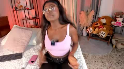 Amber online show from 4, 6, 2026
