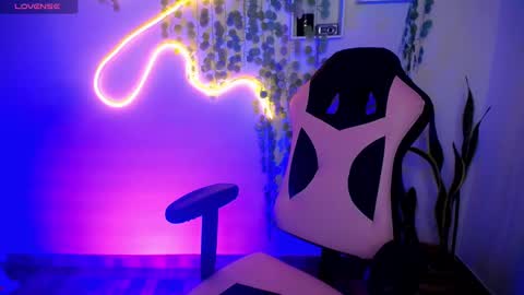 Amber online show from 17, 2, 2025