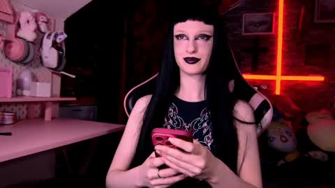 DEMONESS AMBER 666 online show from 31, 5, 2026