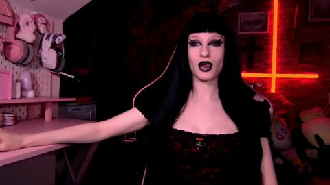 DEMONESS AMBER 666 online show from 2, 6, 2026