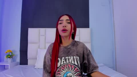 Amber Baker  online show from 29, 12, 2024