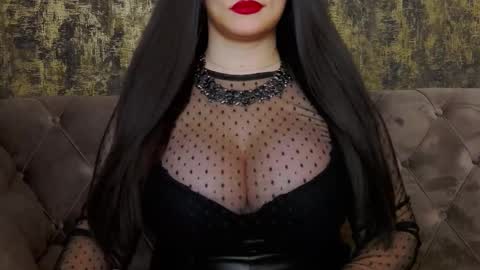 Snapshot of ambercrost chatting on 27, 9, 2025 Goddess Amber online show from 27, 9, 2025