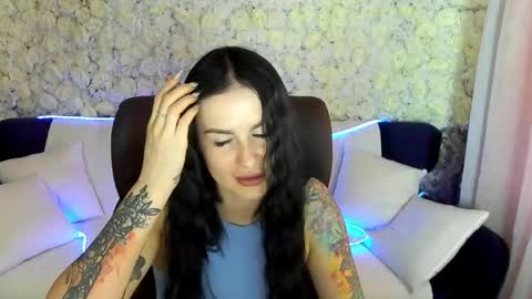 Snapshot of amberdismond chatting on 8, 5, 2026 Anna online show from 8, 5, 2026